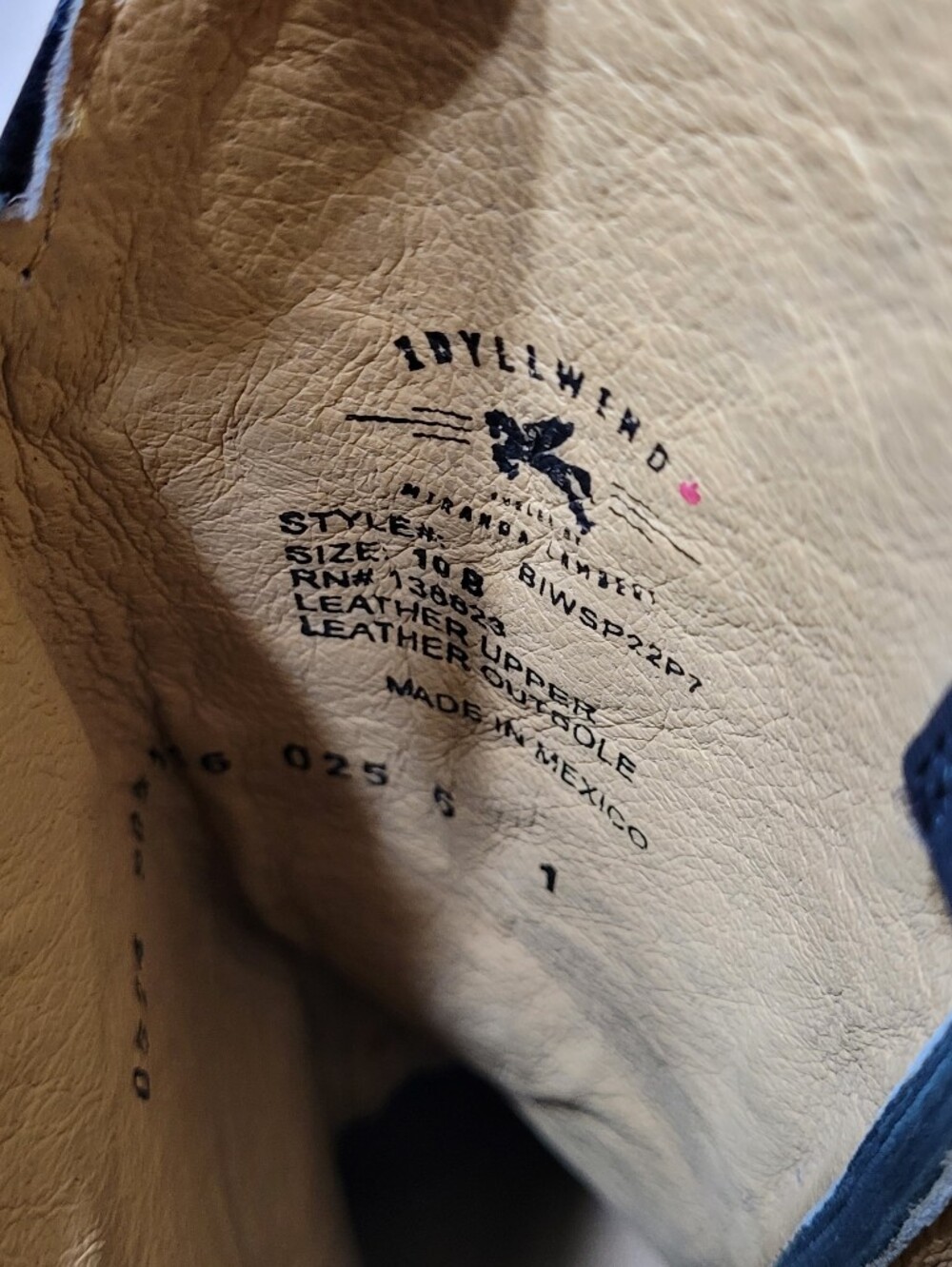 Idyllwind Wheeler Snip Toe Boots - Picture 7 of 9